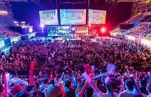 展提供了重 展提供了重