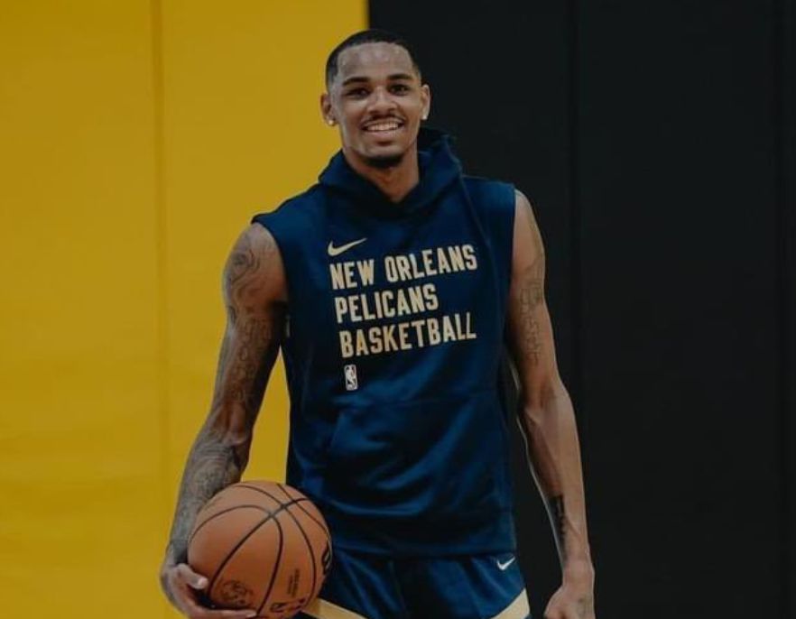 詹姆斯仍将 詹姆斯仍将