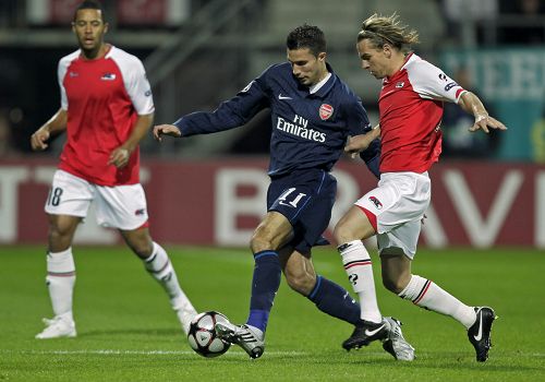 上展示了他 上展示了他