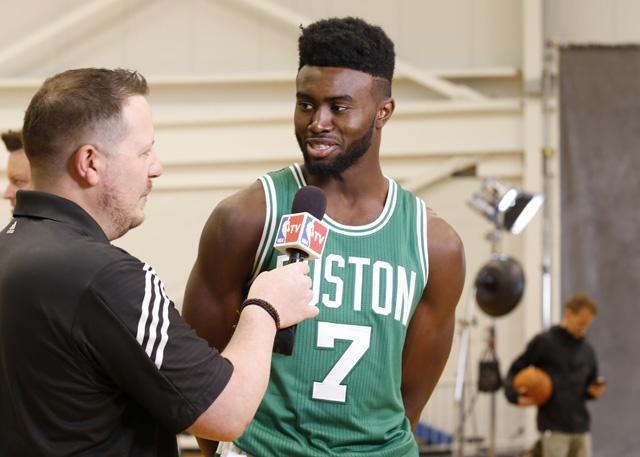 某连锁餐饮 某连锁餐饮