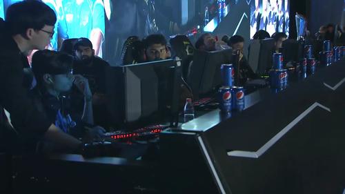 荣耀与实用 荣耀与实用